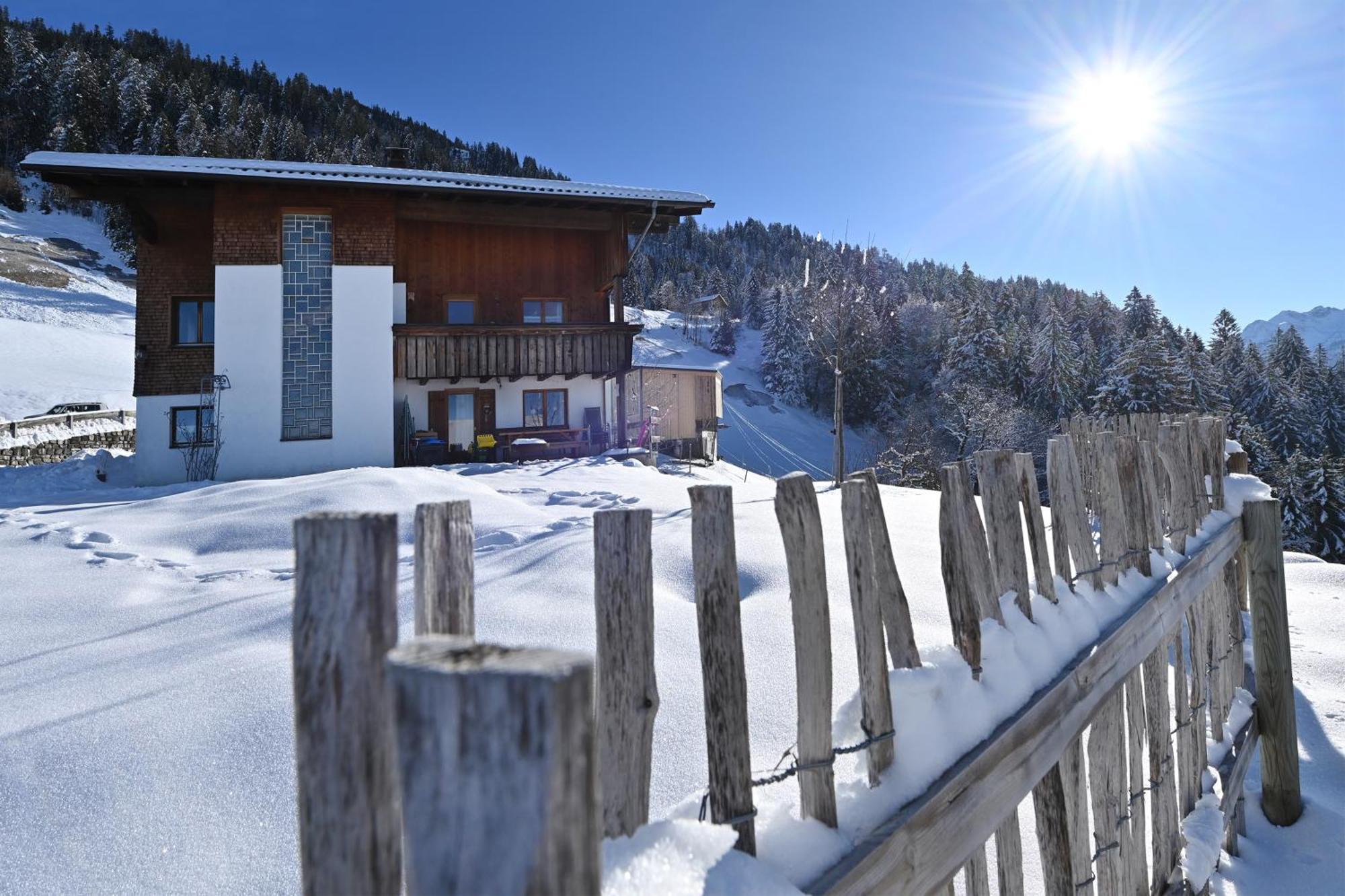 Berghof Burtscher Ludesch Екстер'єр фото